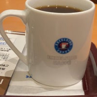 Photo taken at EXCELSIOR CAFFÉ by たけ１１ on 11/28/2022