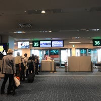 Photo taken at Gate 35 by たけ１１ on 7/7/2017