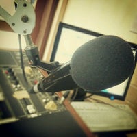 10/18/2012にVirgo A.がHard Rock Radio 87.8FMで撮った写真