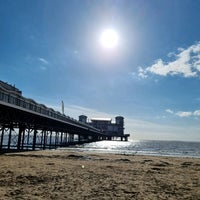 Photo taken at Weston-super-Mare Beach by KeMPiZ M. on 5/28/2022