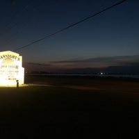 8/31/2018にTereza R.がBasnight&#39;s Lone Cedar Cafeで撮った写真