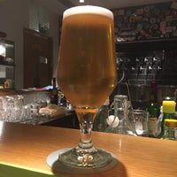 Photo taken at ON THE TABLE by Goodbeer faucets by Denemon F. on 9/26/2018