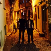 Foto tomada en Ayvalik Hayat Alti Konukevi  por Mesut B. el 8/15/2015