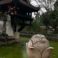 Photo taken at Chùa Một Cột (One Pillar Pagoda) by Q ♡ on 3/31/2023