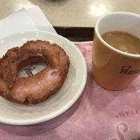 Photo taken at Mister Donut by べいそん さ. on 3/3/2019