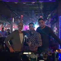 Das Foto wurde bei Retro Metro Night Club von Riwayvıl İ. am 1/1/2018 aufgenommen