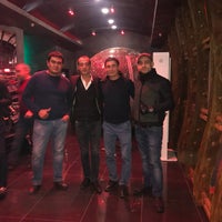 Photo taken at Retro Metro Night Club by Riwayvıl İ. on 9/30/2017