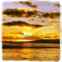 Снимок сделан в H Tours Hawaii пользователем angel 8/13/2013