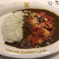 Foto tomada en Tokyo Curry Lab  por ヨッシー×よっしー el 1/14/2018