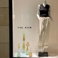 Photo taken at Barneys New York by dawn.in.newyork on 8/15/2023