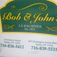 Foto tirada no(a) Bob &amp;amp; Johns La Hacienda Pizzeria por Craig K. em 2/6/2022