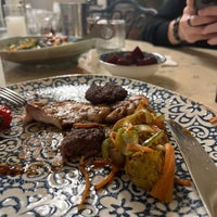 รูปภาพถ่ายที่ Sini Köşk Restaurant โดย Vijdan K. เมื่อ 1/25/2024
