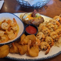 Photo taken at Red Lobster by Cynthia J. on 5/30/2023