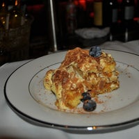 Photo taken at Red Oven - Artisanal Pizza and Pasta by Justin B. on 10/3/2012