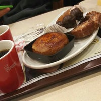 Photo taken at Mister Donut by Lace on 2/23/2016