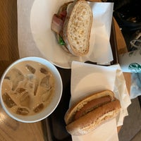 Photo taken at Starbucks by うたこ 鎌. on 7/27/2022