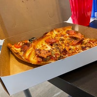 Das Foto wurde bei Joe&amp;#39;s Pizza Buy the Slice von Bradley S. am 12/23/2020 aufgenommen