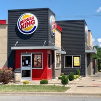Photo taken at Burger King by Melanie R. on 8/3/2021