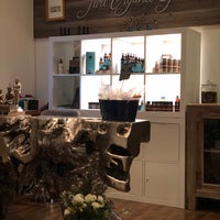 Das Foto wurde bei Pure Organic Spa von Kristina A. am 1/26/2019 aufgenommen