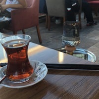 Photo taken at Balkonn Cafe &amp;amp; Nargile by Yiğit Ç. on 9/29/2019