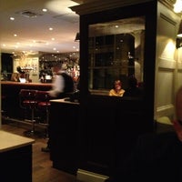 Foto scattata a Chiswell Street Dining Rooms da robert y. il 12/1/2012