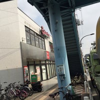 ユニクロ 世田谷2 4