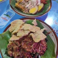 Review Pecel Yu Sri Simpang Lima