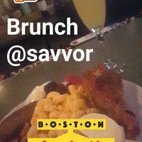 รูปภาพถ่ายที่ Savvor Restaurant and Lounge โดย Erica T. เมื่อ 4/23/2017