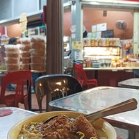 Photo taken at Kampong Glam Cafe by Chung Min W. on 3/28/2024