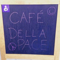 Снимок сделан в Caffè della Pace пользователем Rivka C. 7/21/2015