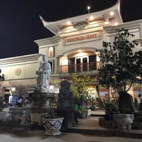 Photo taken at Vietnam Buddhist Center by Crystal  on 2/7/2019