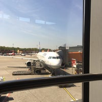 Photo taken at Gate A11 by Lukas on 5/11/2017