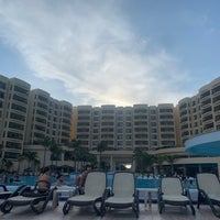 Photo taken at Royal Sands Resort by Miguel Angel J. on 7/25/2021