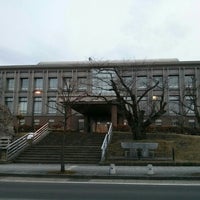 青森地方裁判所 弘前支部 下白銀町7