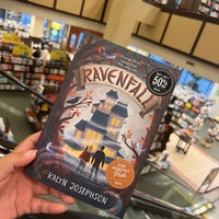 Photo taken at Barnes &amp;amp; Noble by Ava B. on 9/30/2023