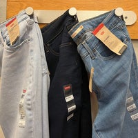 Levi's aurora outlet mall outlet