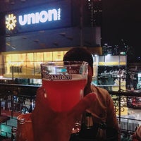 Photo taken at Ladprao Sky Bar by บ้านปู่ by Toffie T. on 9/11/2018