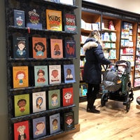 Photo taken at Waterstones by Yazeed A. on 3/7/2020