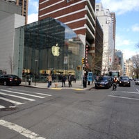 Photo taken at Apple Upper West Side by K@rTh!kk R. on 4/16/2013