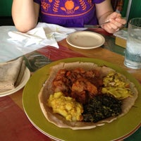 Das Foto wurde bei Aster&amp;#39;s Ethiopian Restaurant von Richard H. am 4/22/2015 aufgenommen