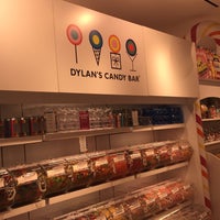 Photo taken at Dylan&amp;#39;s Candy Bar by Anavic S. on 4/29/2018