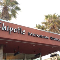 Photo taken at Chipotle Mexican Grill by Steven T. on 7/24/2013