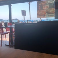 Photo taken at Domino&amp;#39;s Pizza by İhsan Eymen A. on 6/25/2018