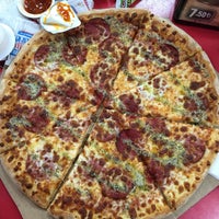 Photo taken at Domino&amp;#39;s Pizza by Sultan Y. on 12/5/2017