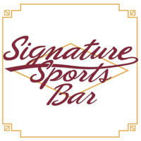 4/21/2015 tarihinde Signature Sports Barziyaretçi tarafından Signature Sports Bar'de çekilen fotoğraf