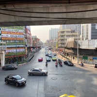 Photo taken at Saphan Khwai Intersection by Torzin S on 2/1/2020