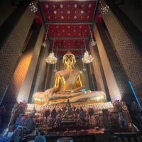 Photo taken at Wat Kalayanamitr by Torzin S on 4/12/2024