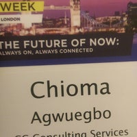 9/24/2014にChioma C.がSocial Media Week London HQ #SMWLDNで撮った写真