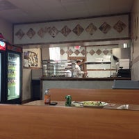 Foto tomada en Sal&amp;#39;s Pizza &amp;amp; Pasta  por Alex V. el 11/25/2012
