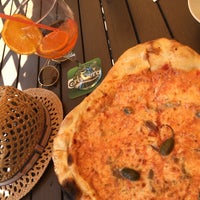 7/8/2017 tarihinde Andor G.ziyaretçi tarafından Gusto Bistro – Pizza Pasta'de çekilen fotoğraf